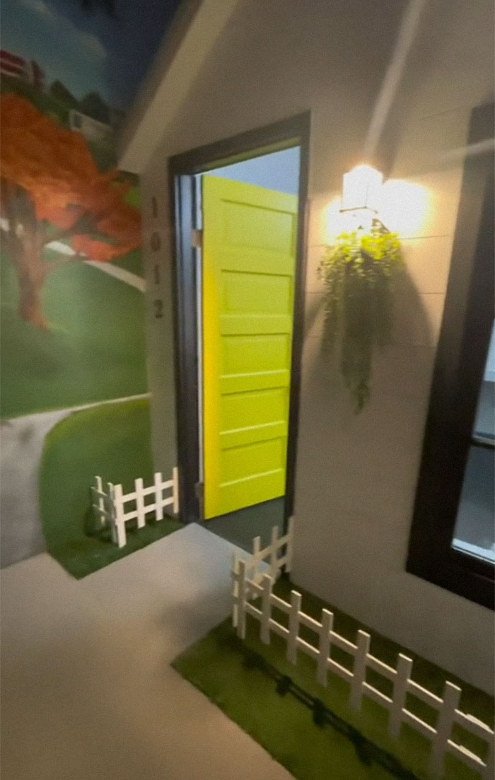 Boss Decided To Change Up The Office By Building Every Single Person A Tiny House Boss Decided To Change Up The Office By Building Every Single Person A Tiny House