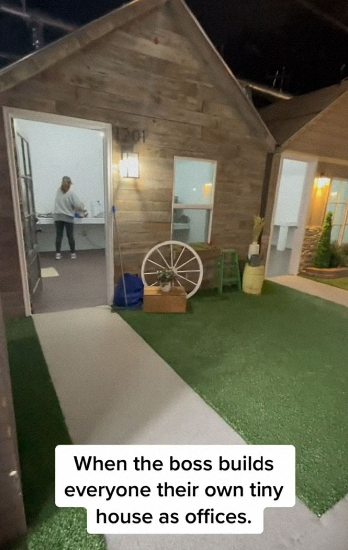 Boss Decided To Change Up The Office By Building Every Single Person A Tiny House Boss Decided To Change Up The Office By Building Every Single Person A Tiny House