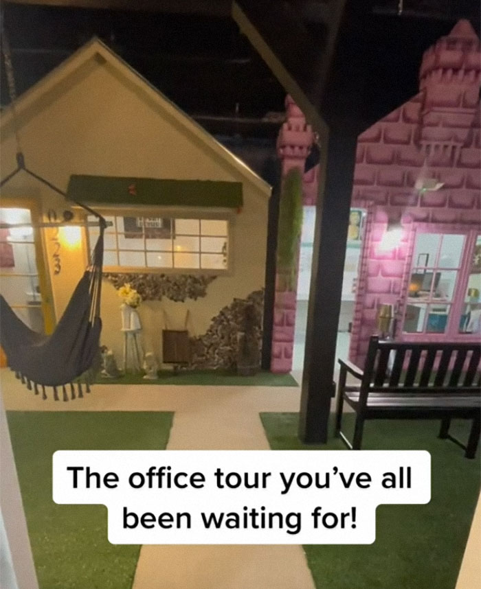 Boss Decided To Change Up The Office By Building Every Single Person A Tiny House Boss Decided To Change Up The Office By Building Every Single Person A Tiny House