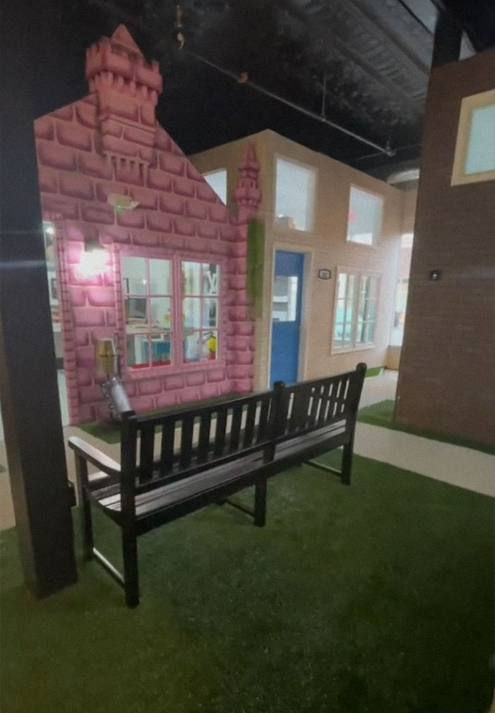 Boss Decided To Change Up The Office By Building Every Single Person A Tiny House Boss Decided To Change Up The Office By Building Every Single Person A Tiny House