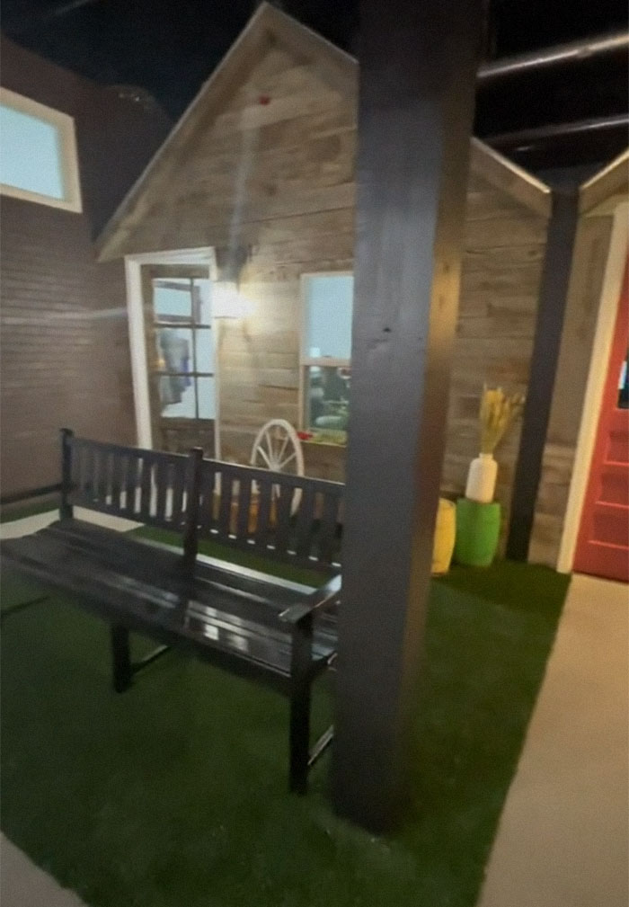 Boss Decided To Change Up The Office By Building Every Single Person A Tiny House Boss Decided To Change Up The Office By Building Every Single Person A Tiny House