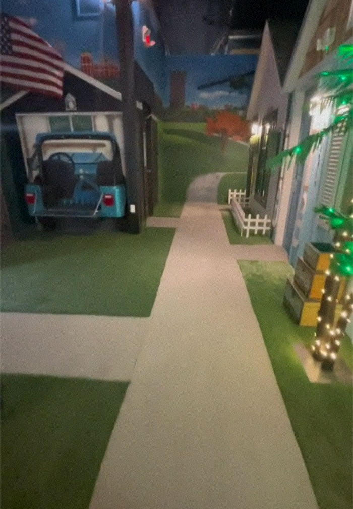 Boss Decided To Change Up The Office By Building Every Single Person A Tiny House Boss Decided To Change Up The Office By Building Every Single Person A Tiny House