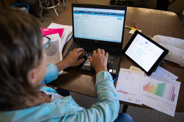 People Online Are Horrified By These Email Screenshots In Which A Story Of A Boss Lying To An Employee That They Were Fired Unfolds People Online Are Horrified By These Email Screenshots In Which A Story Of A Boss Lying To An Employee That They Were Fired Unfolds