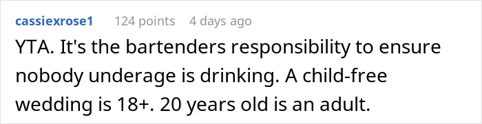 Bride Asks If She's A Jerk To Exclude Her Friend Who's 2 Years Younger From Her "Childfree Wedding", Gets A Reality Check Bride Asks If She's A Jerk To Exclude Her Friend Who's 2 Years Younger From Her "Childfree Wedding", Gets A Reality Check