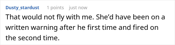 Waitress Loses Her Well-Tipping Table After Absolutely Insisting She Needs To Do Her Makeup For 15 Minutes Waitress Loses Her Well-Tipping Table After Absolutely Insisting She Needs To Do Her Makeup For 15 Minutes