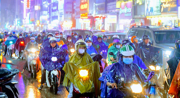 I Spent 17 Months In Vietnam Due To The Pandemic, And Here Are 35 Photos Capturing The Experience