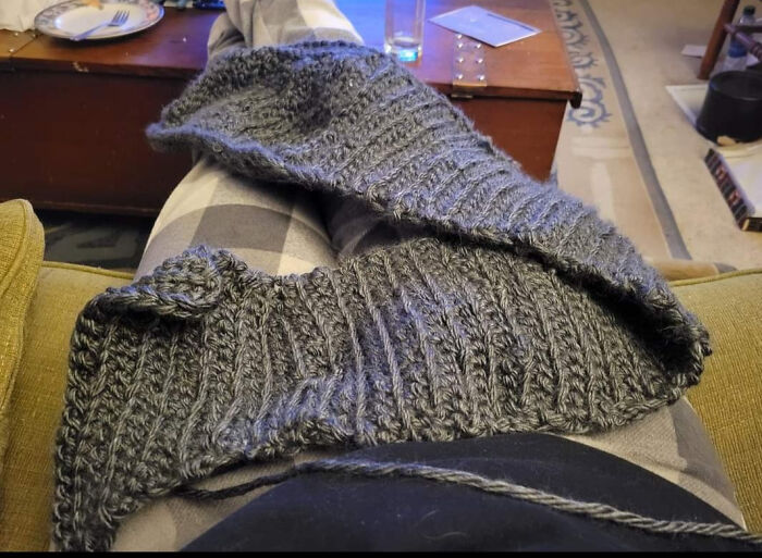 World's Ugliest Scarf! (My First-Ever Crocheting Attempt)