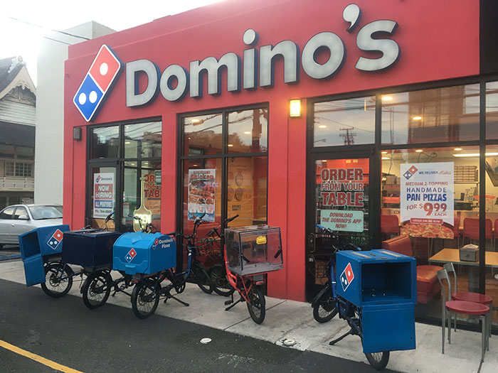 Domino’s Delivery Driver Goes Viral With 816K Views After Sharing How Much She Earns In Tips Domino’s Delivery Driver Goes Viral With 816K Views After Sharing How Much She Earns In Tips