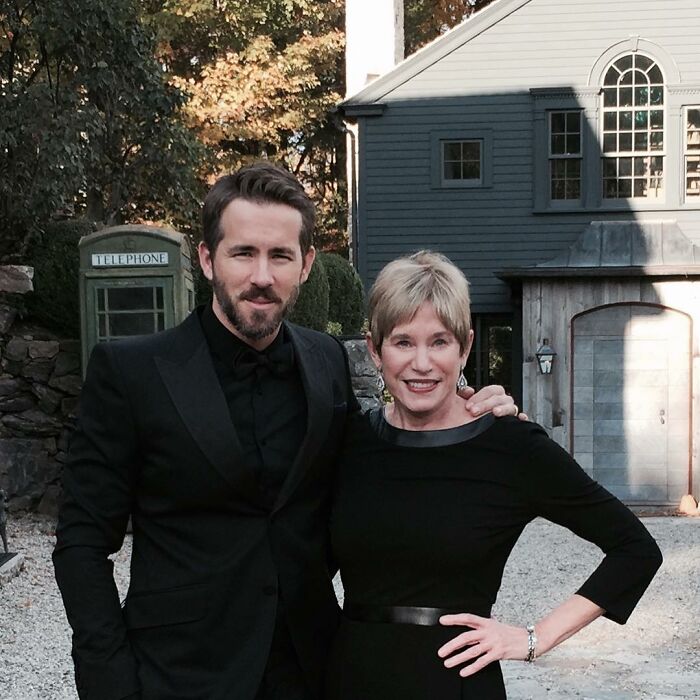 Ryan Reynolds And His Mother Tammy Reynolds Ryan Reynolds And His Mother Tammy Reynolds