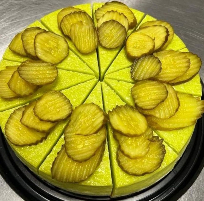 Hmmm.... Pickle Cheesecake With Pretzel Crust