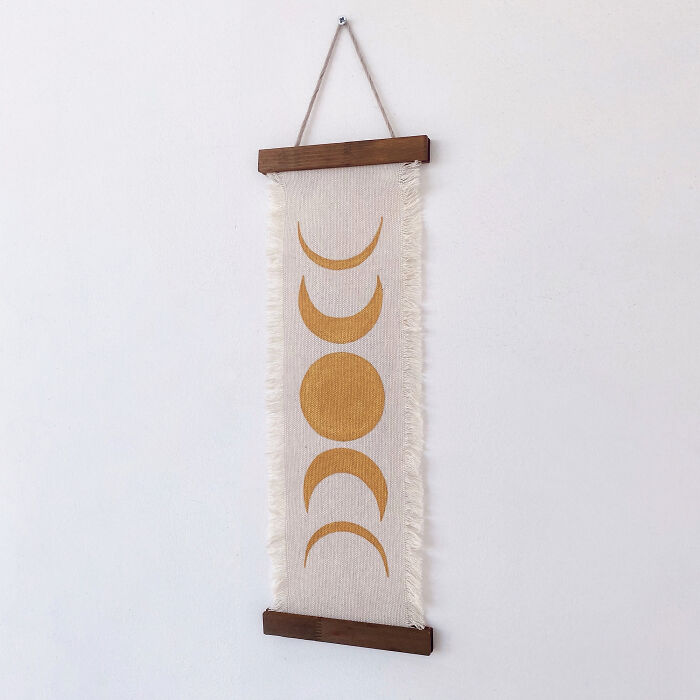 This Is How I Make Wall Hangings With Moon Phases (9 Pics) This Is How I Make Wall Hangings With Moon Phases (9 Pics)