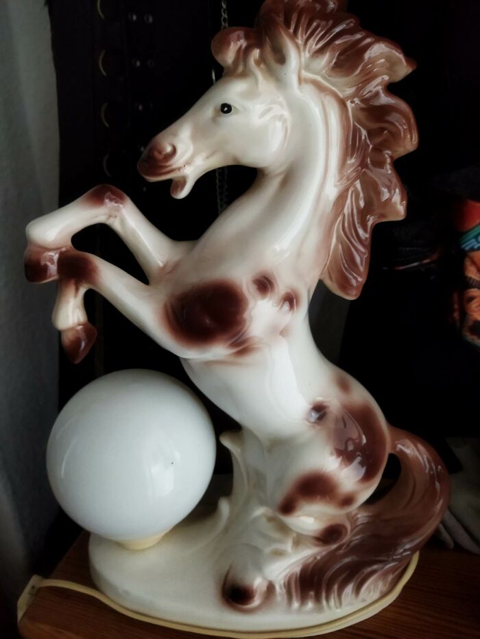 This Lovely, Cheesy Horse Lamp My Family Hated For Generations