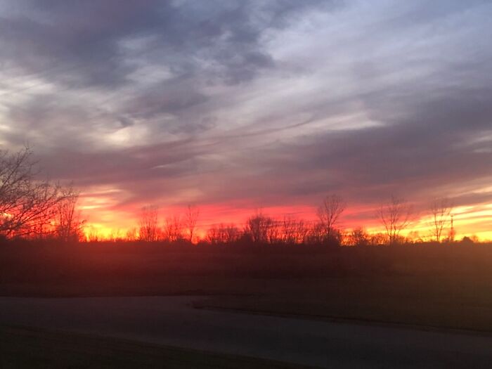 Beautiful Sunset Enjoyed On Nov 28 Cedar Falls, Iowa, USA In A Walgreens Parking Lot!