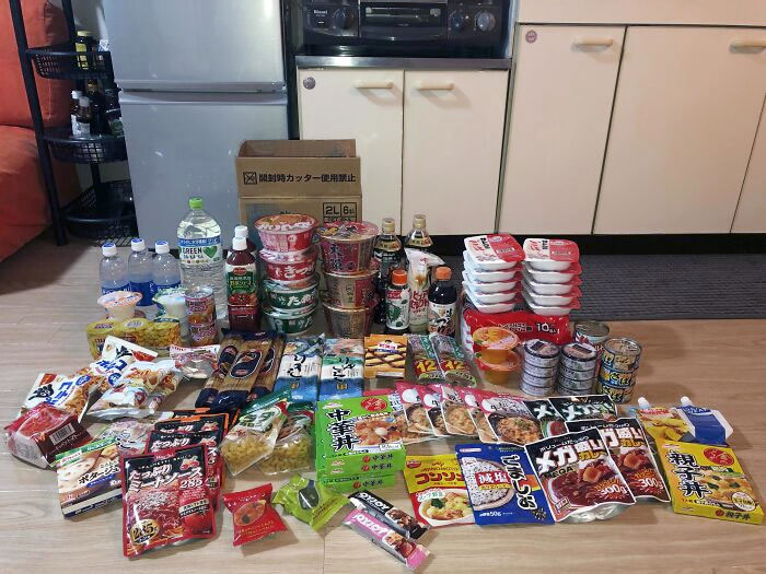 Japanese Government Sends Individuals Quarantining At Home, Free Care Packages. This Is How Much I Got