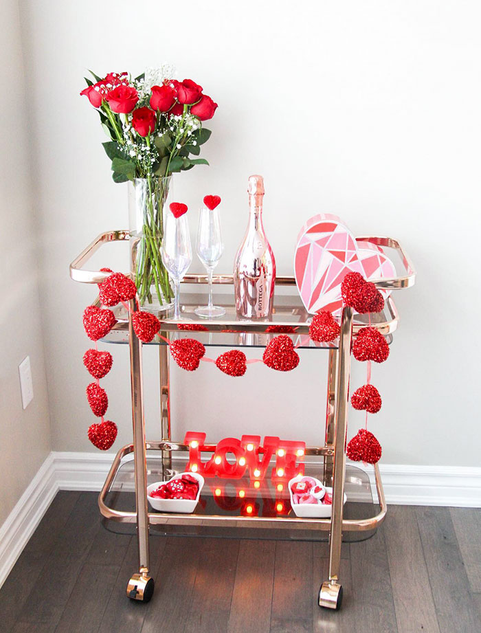 Heart To Cart. Here's My Cute Home Decoration Idea For A Valentine's Day Bar Cart