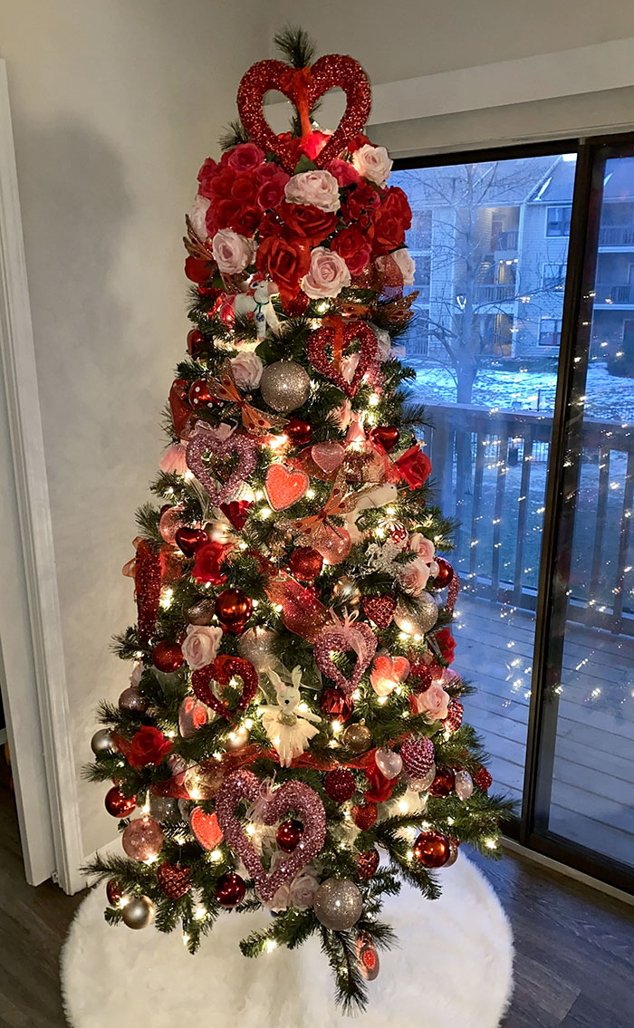 The Christmas Tree Has Transformed Into A Valentine's Tree