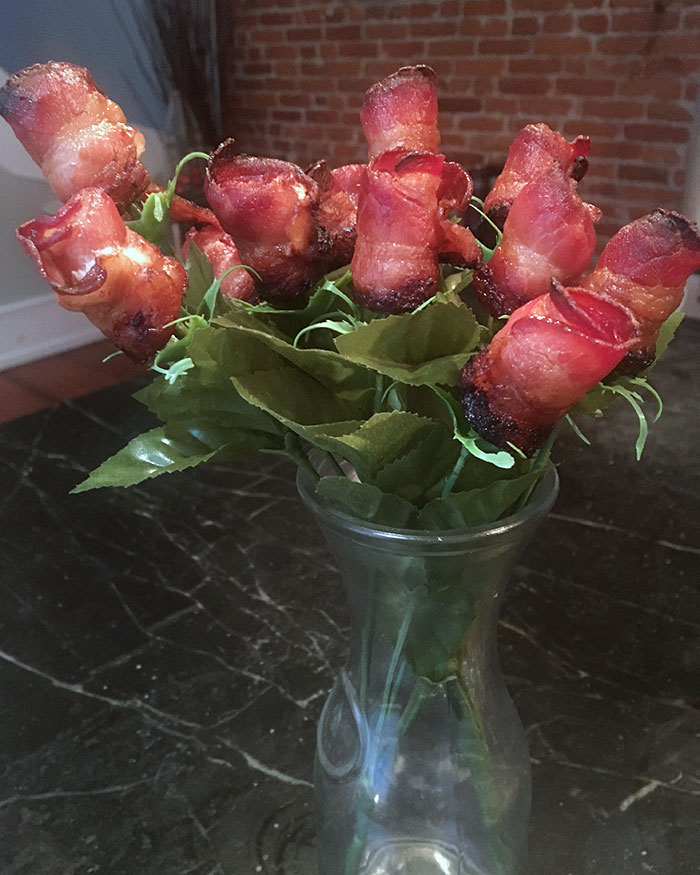 Bacon Roses For Valentine's Day