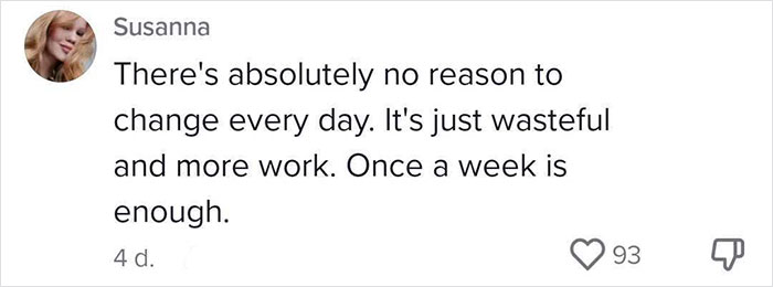 Woman Sparks Heated Discussion By Admitting She Doesn’t Wash Pajamas After Every Wear Woman Sparks Heated Discussion By Admitting She Doesn’t Wash Pajamas After Every Wear