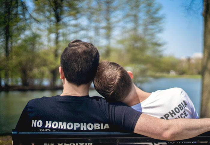 Woman Embarrasses Herself By Confronting Coworker About Him Being Gay Even Though He Isn't Woman Embarrasses Herself By Confronting Coworker About Him Being Gay Even Though He Isn't