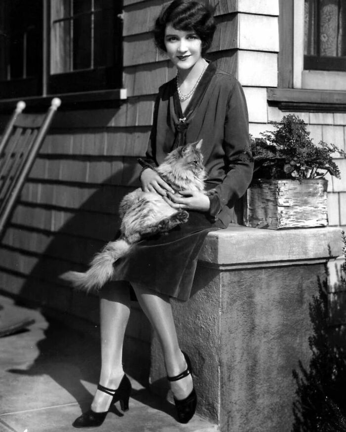 Silent Film Star, American Actress Mary Philbin Exudes Elegance In This Portrait Taken With A Cat In 1935