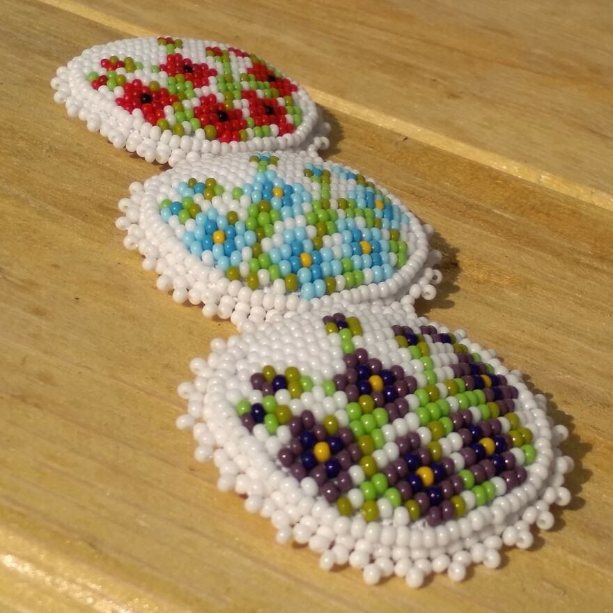 I'm A Handmader And I Love Beading! I Make Brooches, Earrings, Necklaces, I Wear It And I Tell About Technics.