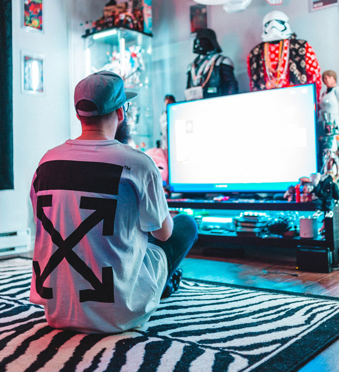 Kid Curses Out Mom’s Boyfriend As He Ruined Their Day Out, Woman Backs Him And Sparks A Conflict Kid Curses Out Mom’s Boyfriend As He Ruined Their Day Out, Woman Backs Him And Sparks A Conflict