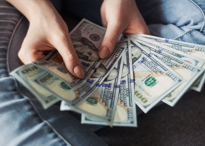 Husband Is Tired Of Wife's Pity Story That They're Broke, Reveals They're Actually Millionaires, Making Her Look Like A Liar Husband Is Tired Of Wife's Pity Story That They're Broke, Reveals They're Actually Millionaires, Making Her Look Like A Liar