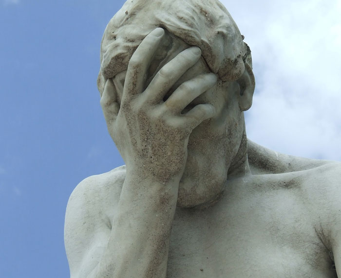 Woman Embarrasses Herself By Confronting Coworker About Him Being Gay Even Though He Isn't Woman Embarrasses Herself By Confronting Coworker About Him Being Gay Even Though He Isn't