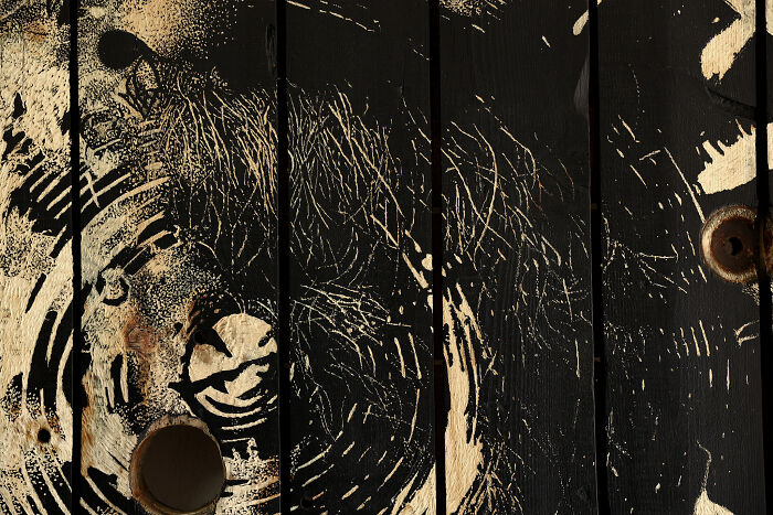 Chronos: I Hand-Carved Old Wooden Cable Spool (9 Pics)