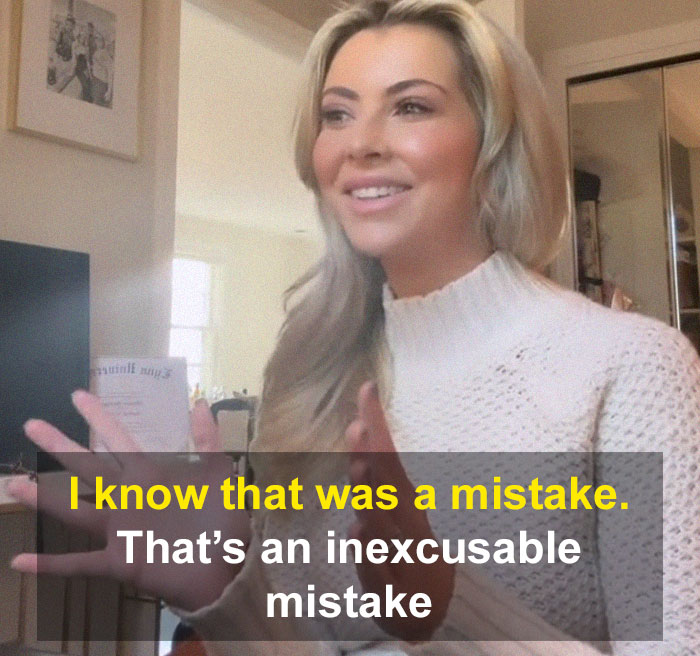 Woman Catches Vendors Having 'Locker Room' Chats About Her During A Meeting, Cancels The Sale Despite VP's Desperate Attempts To Save It Woman Catches Vendors Having 'Locker Room' Chats About Her During A Meeting, Cancels The Sale Despite VP's Desperate Attempts To Save It