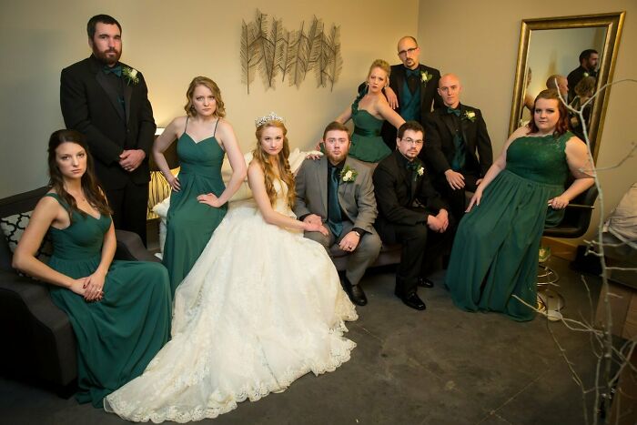 I Asked Our Photographer To Take "Overdramatic Soap Opera Cast Photos" Of The Wedding Party. He Freaking Nailed It