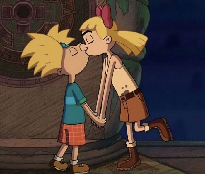 Arnold and Helga kissing from Hey Arnold!