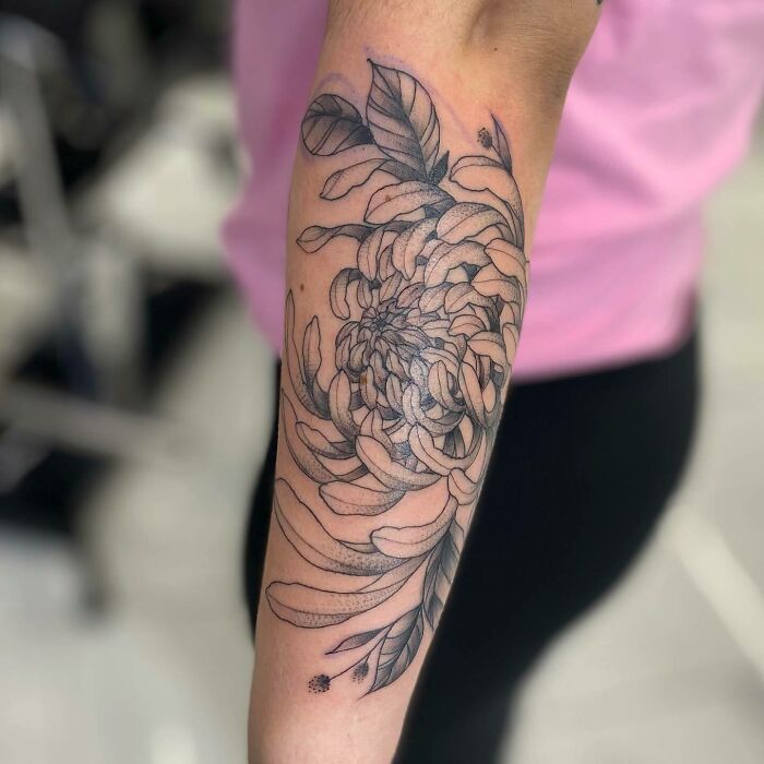 Flower hand tattoo 