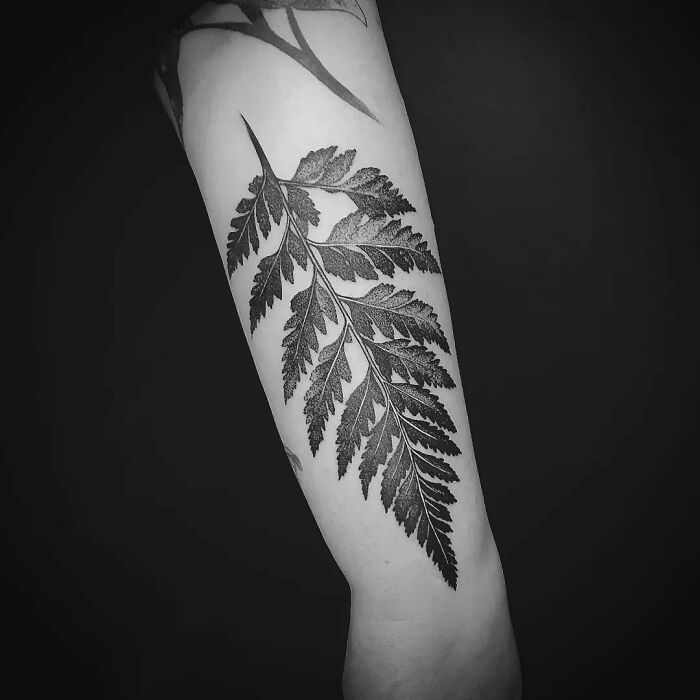 Leaf hand tattoo