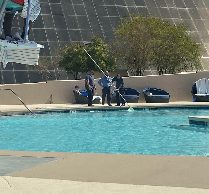Kid Pooped In The Pool In Vegas And Now The Pool Is Shut Down. Thanks Kid