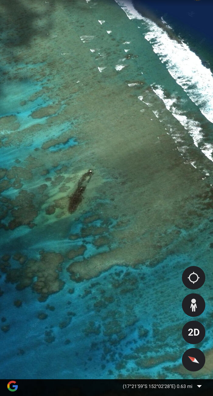 Found An Unidentified Shipwreck On An Unnamed Atoll, East Of Queensland Australia: 17°21'43"S 152°02'49"E