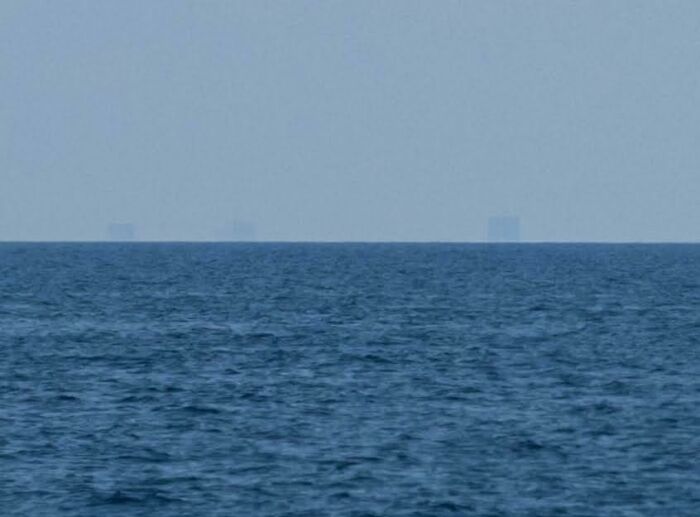 El horizonte de Boston apenas es visible desde Cape Cod