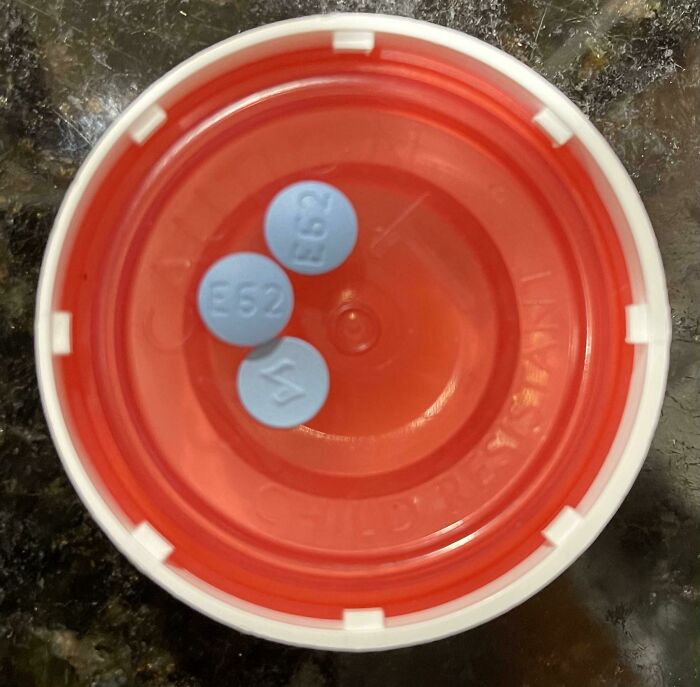 Got A Random Pill In My Prescription. It’s Half The Thickness And Labeled Differently