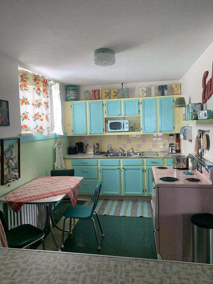 Airbnb My Boyfriend And I Are Staying At! The Vibes Are *chefs Kiss* Immaculate