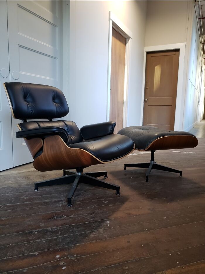 My Real Eames Lounge Found For $50