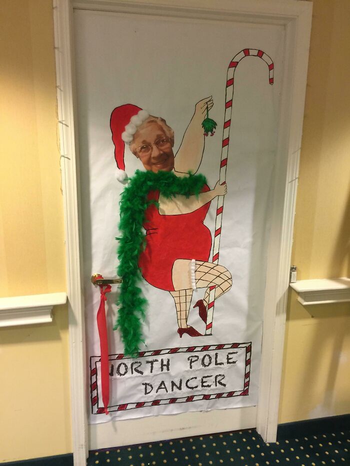 A Lady Decorated Her Door At A Retirement Home. Too Funny!