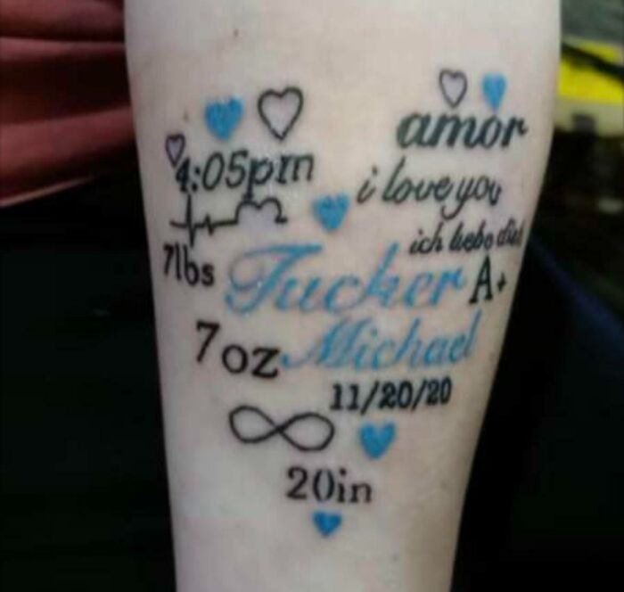 Funny tattoo with hearts and text in various fonts, including "amor" and dates, blending humor and sentiment.