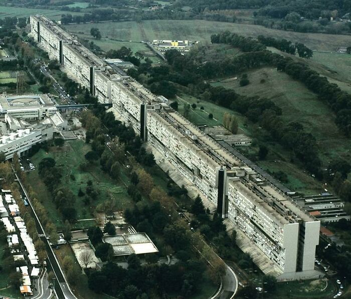 Corviale, Rome, One Of The Longest Single Residential Building, 1 Kilometer In Length, Housing Around 8000 People. (1970s). The Building Was Created To Be A Self-Sufficient Experiment Of Social Housing With Stores, Services, Medical Clinics, Etc. It Was Designed To Be A World Of Its Own