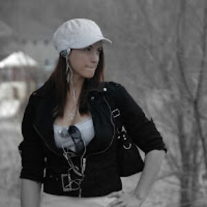 hollyclifford avatar