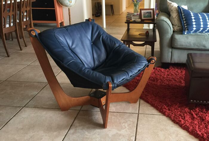 I Scored A Gorgeous Img Luna Low Back Chair