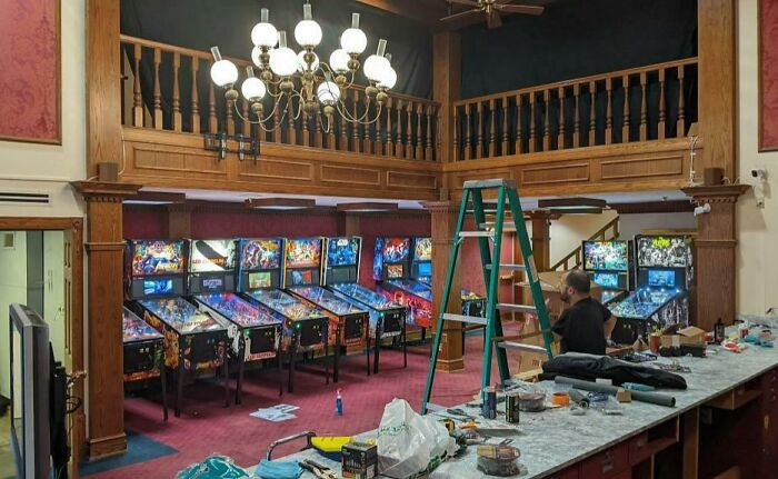 Pinball Arcade In A Former Bank. (Terre Haute, Indiana) (Bank Of Pinball)