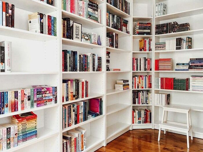 White bookshelves 