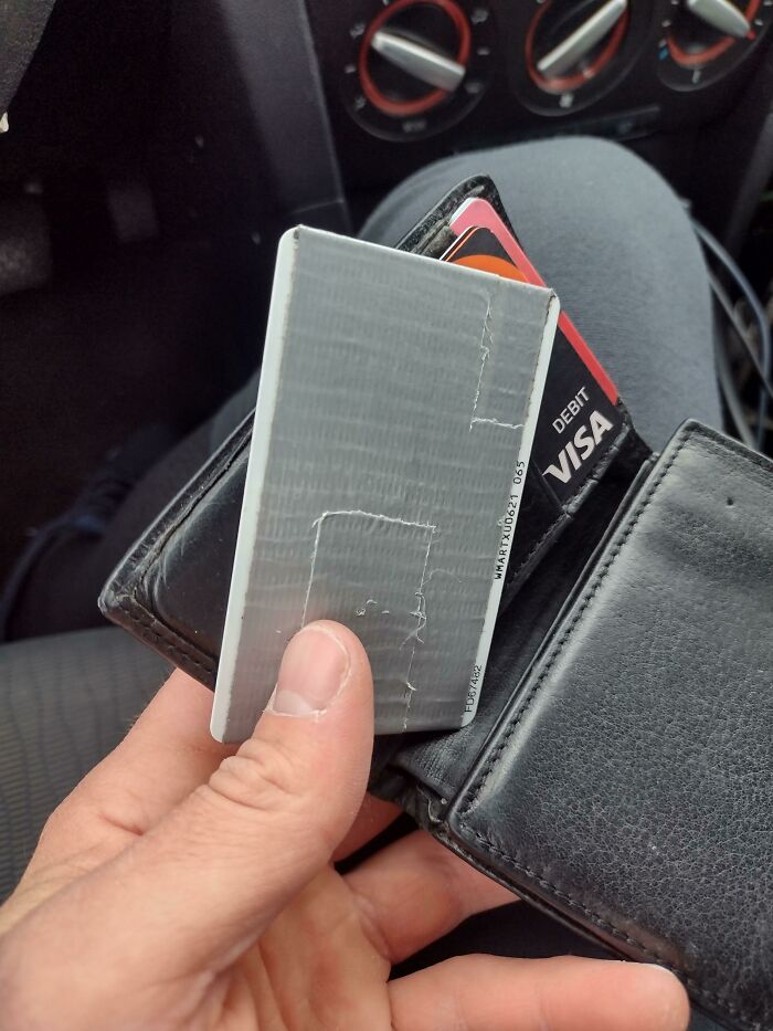 Never Be Without Duct Tape Again! Wrap Some Around An Old Plastic Card And Keep In Your Wallet