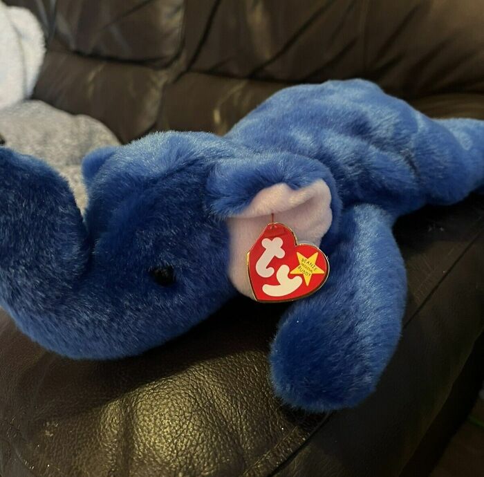 Peanut Royal blue elephant Beanie Baby