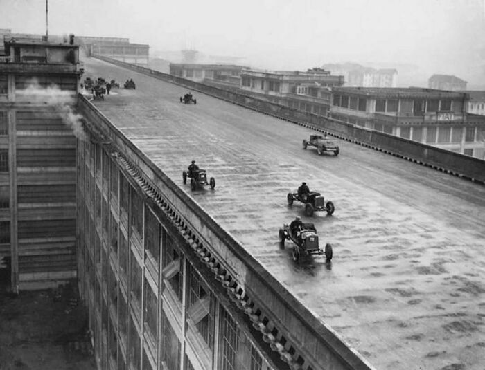 1920s. Racetrack On The Rooftop Of Fiat’s Lingotto Factory In Turin, Italy